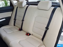 悦翔V7 2015款 1.6L 手动 乐享型