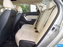 悦翔V7 2015款 1.6L 手动 乐享型