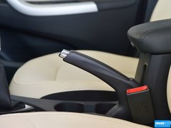 2015款 1.6L 手动 乐享型
