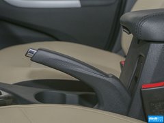 2015款 1.6L 手动 乐享型