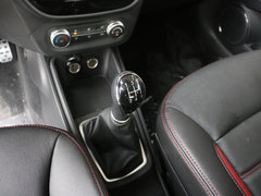 2015款 1.5L 手动 豪华型 5座