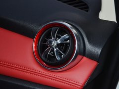 哈弗 H1 2015款 1.5L 手动 豪华型 5座