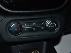 2015款 1.5L 手动 豪华型 5座