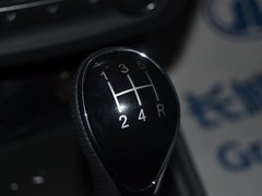 2015款 1.5L 手动 豪华型 5座