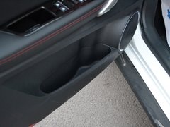 2015款 1.5L 手动 豪华型 5座