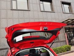 2015款 1.5L 手动 都市型 5座