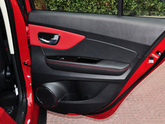 2015款 1.5L 手动 都市型 5座