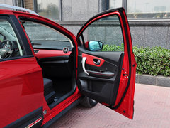 2015款 1.5L 手动 都市型 5座