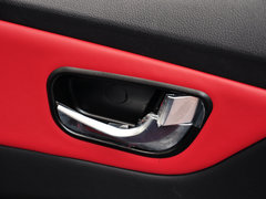 2015款 1.5L 手动 都市型 5座