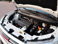 2015款 1.5L 手动 尊贵型 5座