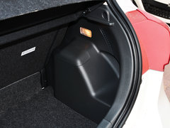 2015款 1.5L 手动 尊贵型 5座