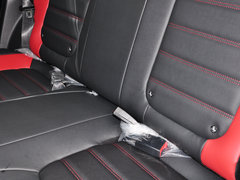 2015款 1.5L 手动 尊贵型 5座