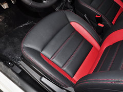 2015款 1.5L 手动 尊贵型 5座