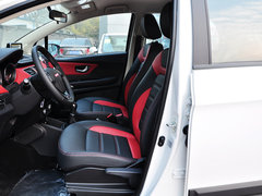 2015款 1.5L 手动 尊贵型 5座
