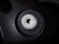 2015款 1.5L 手动 尊贵型 5座