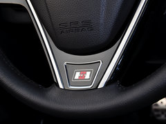 2015款 1.5L 手动 尊贵型 5座