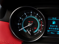 2015款 1.5L 手动 尊贵型 5座