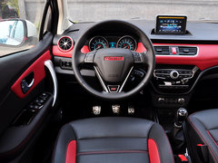 2015款 1.5L 手动 尊贵型 5座