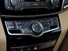 2015款 2.0T 自动 标准型 7座