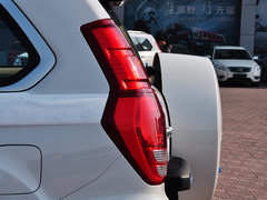 2015款 2.0T 自动 标准型 7座