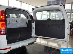 2015款 2.0T 自动 标准型 7座