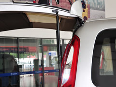 2014款 2.0L 手动 财富快车经典版4G63