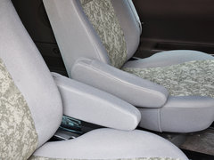 2014款 2.0L 手动 财富快车经典版简配4Gi-VVT