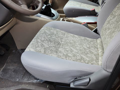 2014款 2.0L 手动 财富快车经典版简配4Gi-VVT