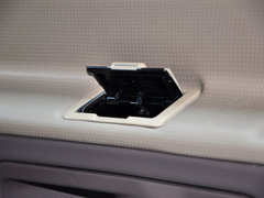 2014款 2.0L 手动 财富快车经典版简配4Gi-VVT