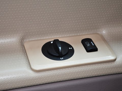2014款 2.0L 手动 财富快车经典版简配4Gi-VVT