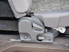 2014款 2.0L 手动 财富快车经典版简配4Gi-VVT