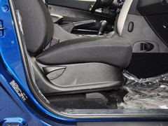 2014款 2.0T 自动 两驱 精英柴油版 5座
