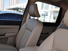 2014款 1.5L 手动 豪华导航ESP版 7座