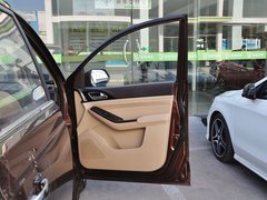 2014款 1.5L 手动 豪华导航ESP版 7座