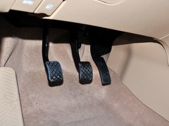 2014款 1.5L 手动 豪华导航ESP版 7座