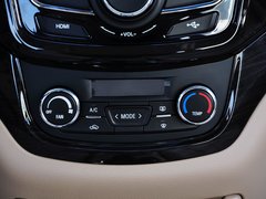 2014款 1.5L 手动 豪华导航ESP版 7座