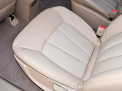 2014款 1.5L 手动 豪华导航ESP版 7座