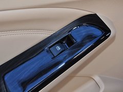 2014款 1.5L 手动 豪华导航ESP版 7座
