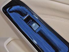 2014款 1.5L 手动 豪华导航ESP版 7座