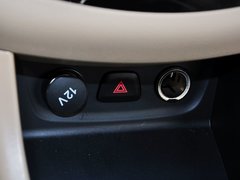 2014款 1.5L 手动 豪华导航ESP版 7座