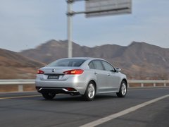 2015款 1.5T CVT 尊贵型