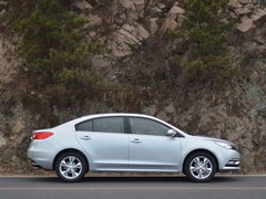 2015款 1.5T CVT 尊贵型