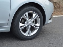 2015款 1.5T CVT 尊贵型
