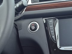 2015款 1.5T CVT 尊贵型
