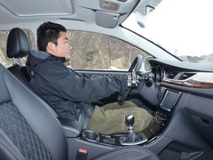 2015款 1.5T CVT 尊贵型