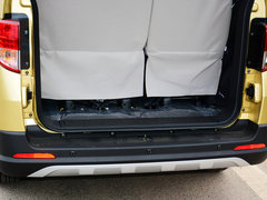 2015款 1.5L 手动 豪华型