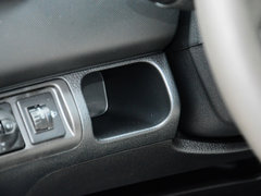 2015款 1.5L 手动 豪华型