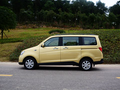 2015款 1.5L 手动 豪华型