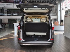 2015款 2.0T 自动 旗舰型 7座