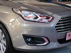 2015款 1.5L 手动 时尚型